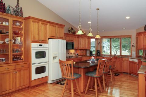 Homes For Sale - 1803 14th Street<br/> Mower County, Austin, MN 55912