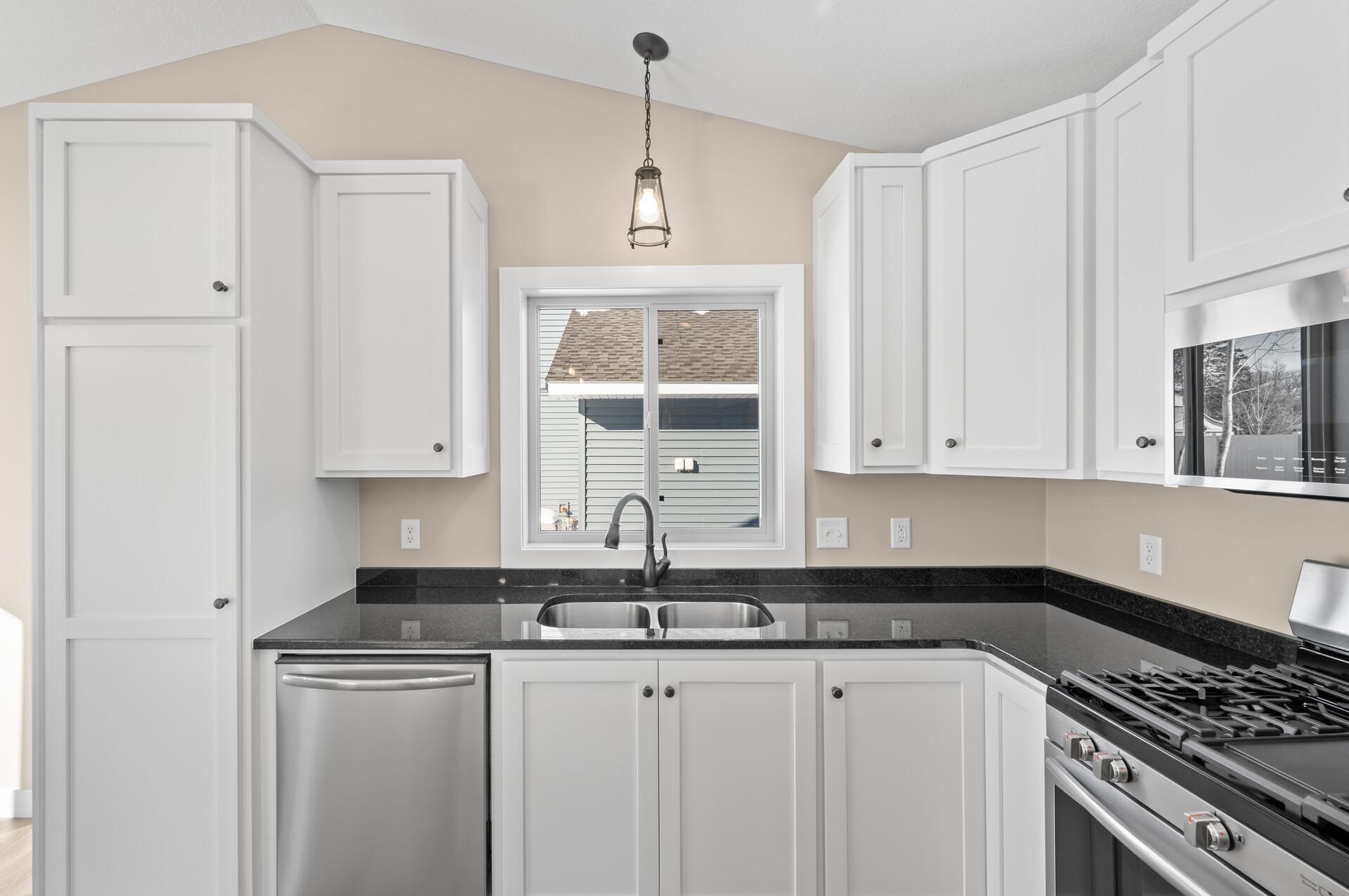 38636 Hawthorne Avenue, North Branch, Minnesota image 12