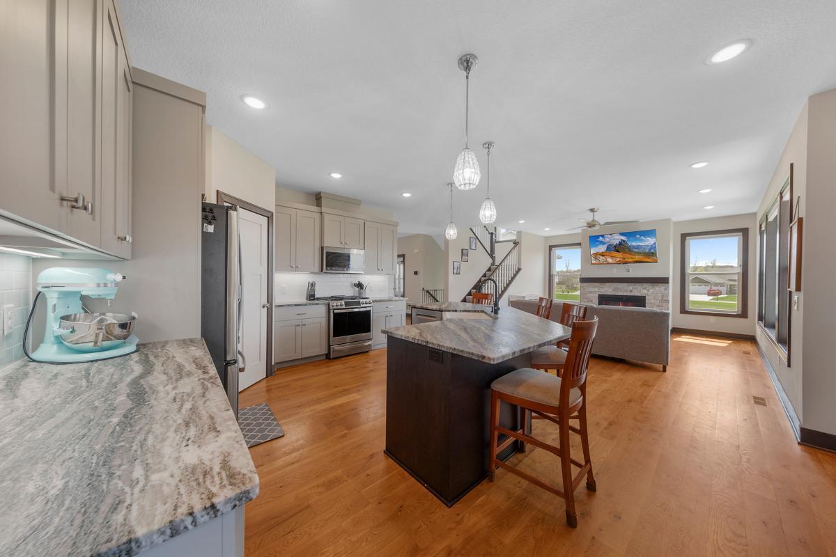 2120 Violet Lane, Faribault, Minnesota image 12