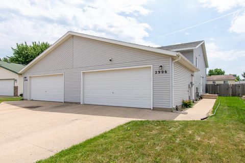 Homes For Sale - 2906 Dakota Park Circle<br/> Cass County, Fargo, ND 58104
