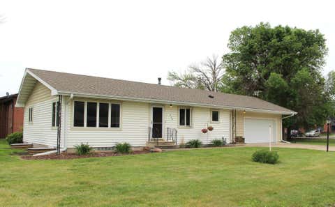 Homes For Sale - 306 3rd Avenue<br/> Blooming Prairie, MN 55917
