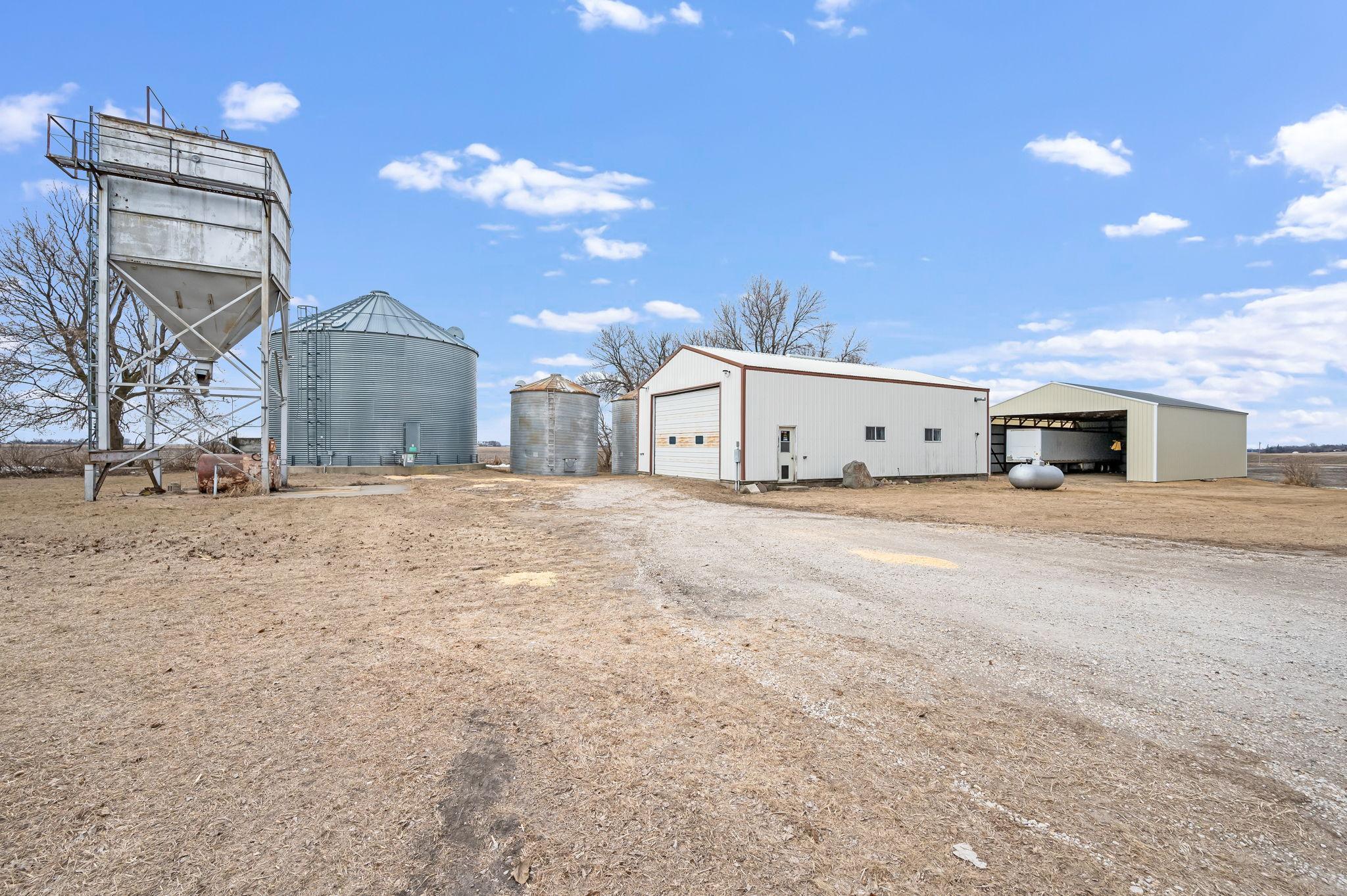 32632 85th Street, Blue Earth, Minnesota image 36