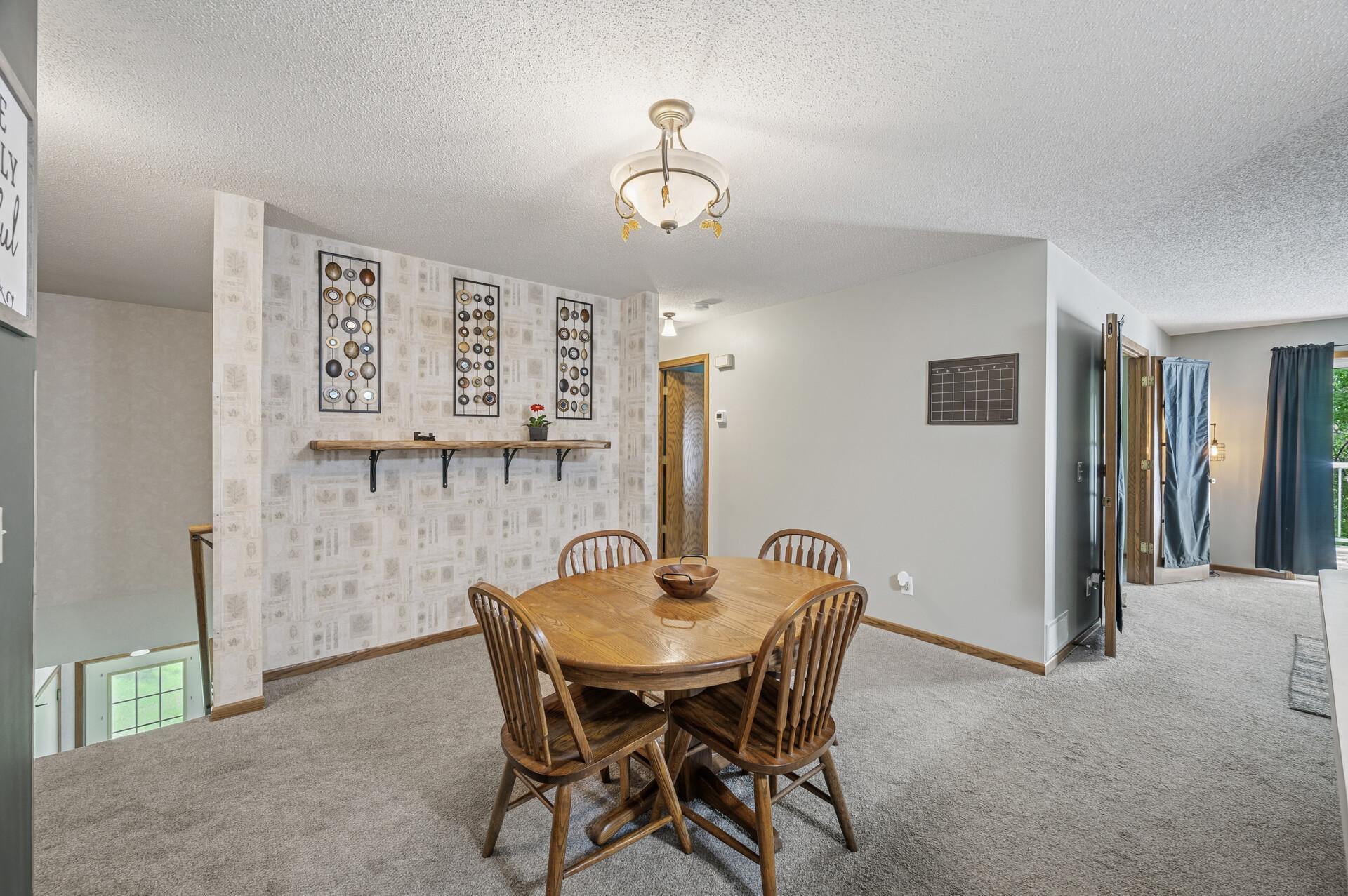 921 Pond View Court, Saint Paul, Minnesota image 8