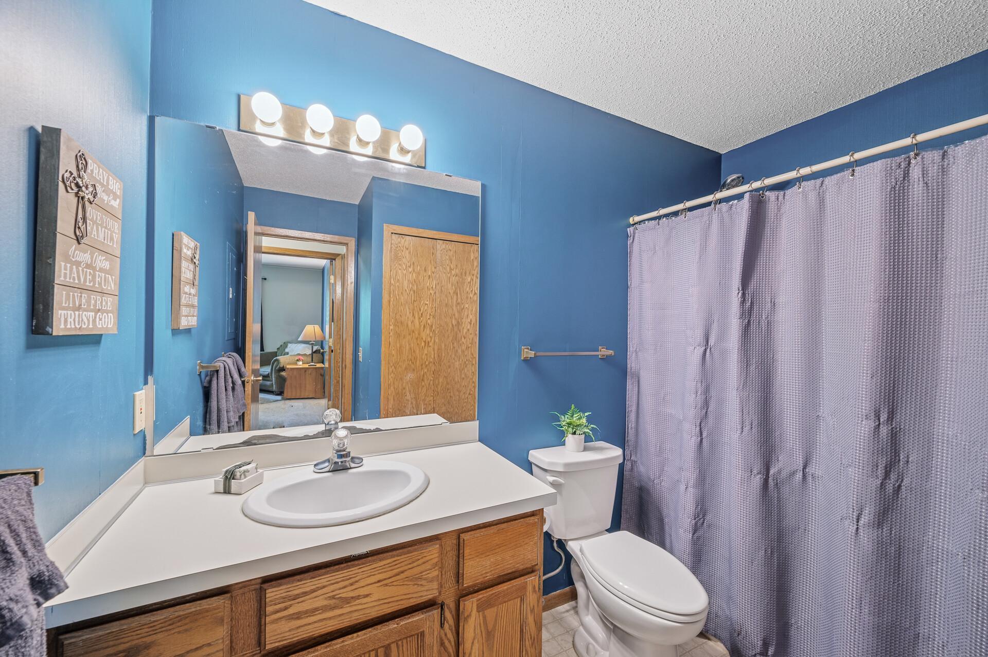 921 Pond View Court, Saint Paul, Minnesota image 19