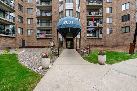 Condo For Sale - 2601 Kenzie Terrace<br/> Hennepin County, Minneapolis, MN 55418