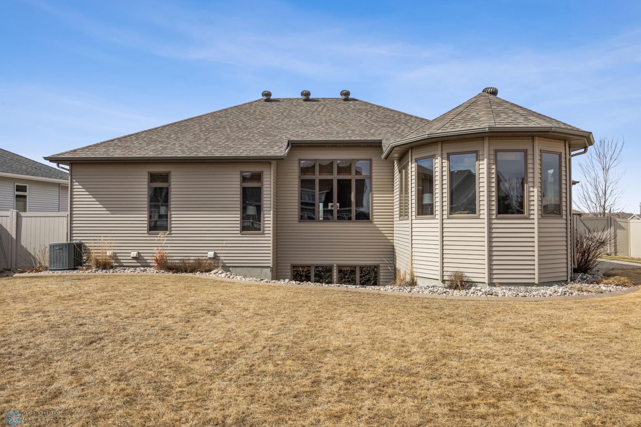 4146 Houkom Court, Fargo, North Dakota image 39