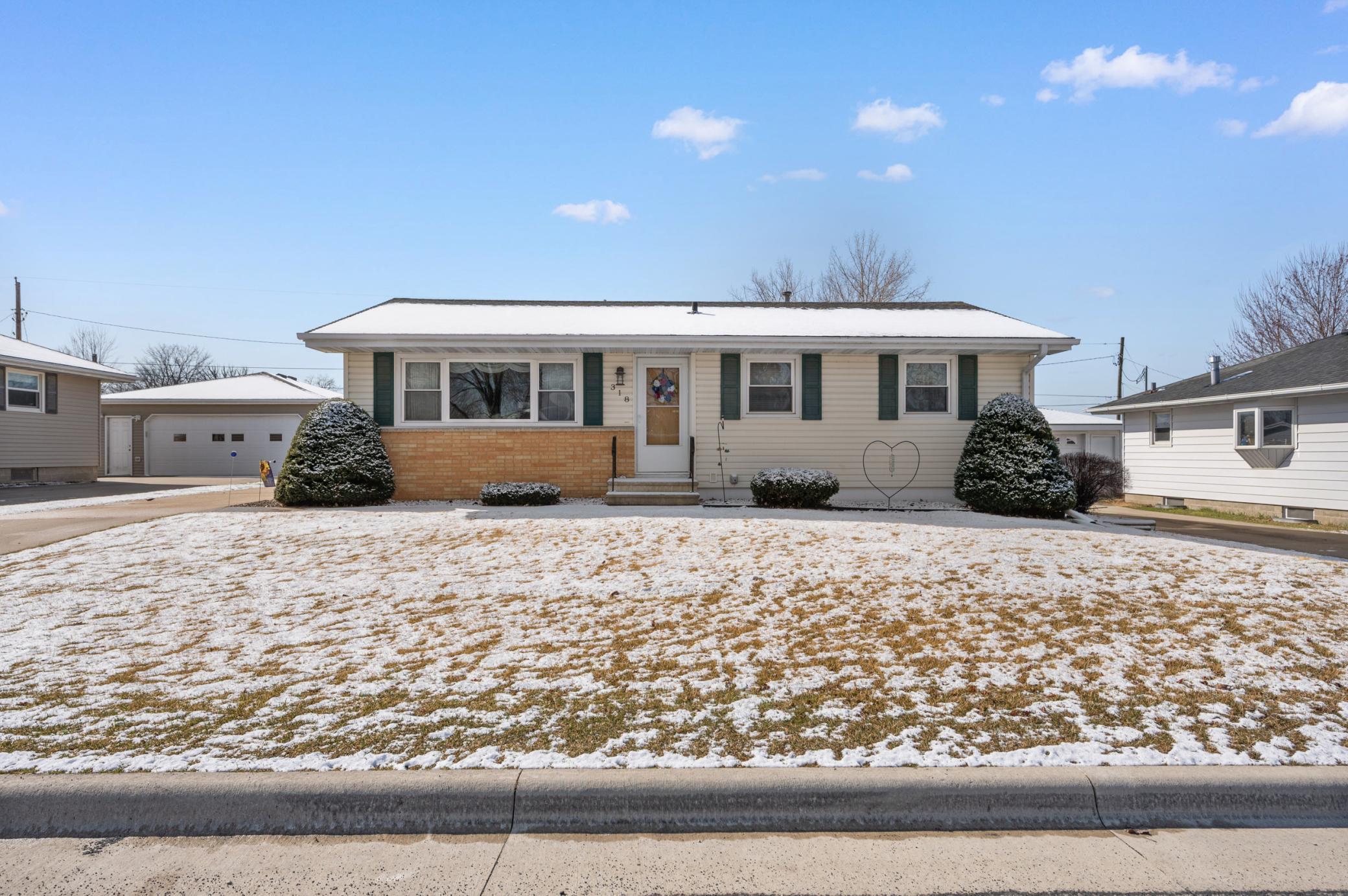 318 5th Street, Stewartville, Minnesota image 2