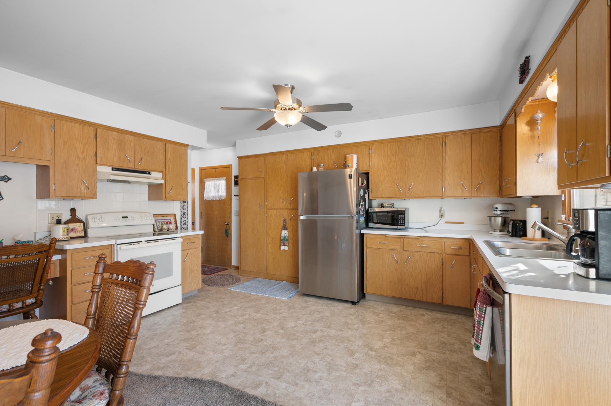 318 5th Street, Stewartville, Minnesota image 10
