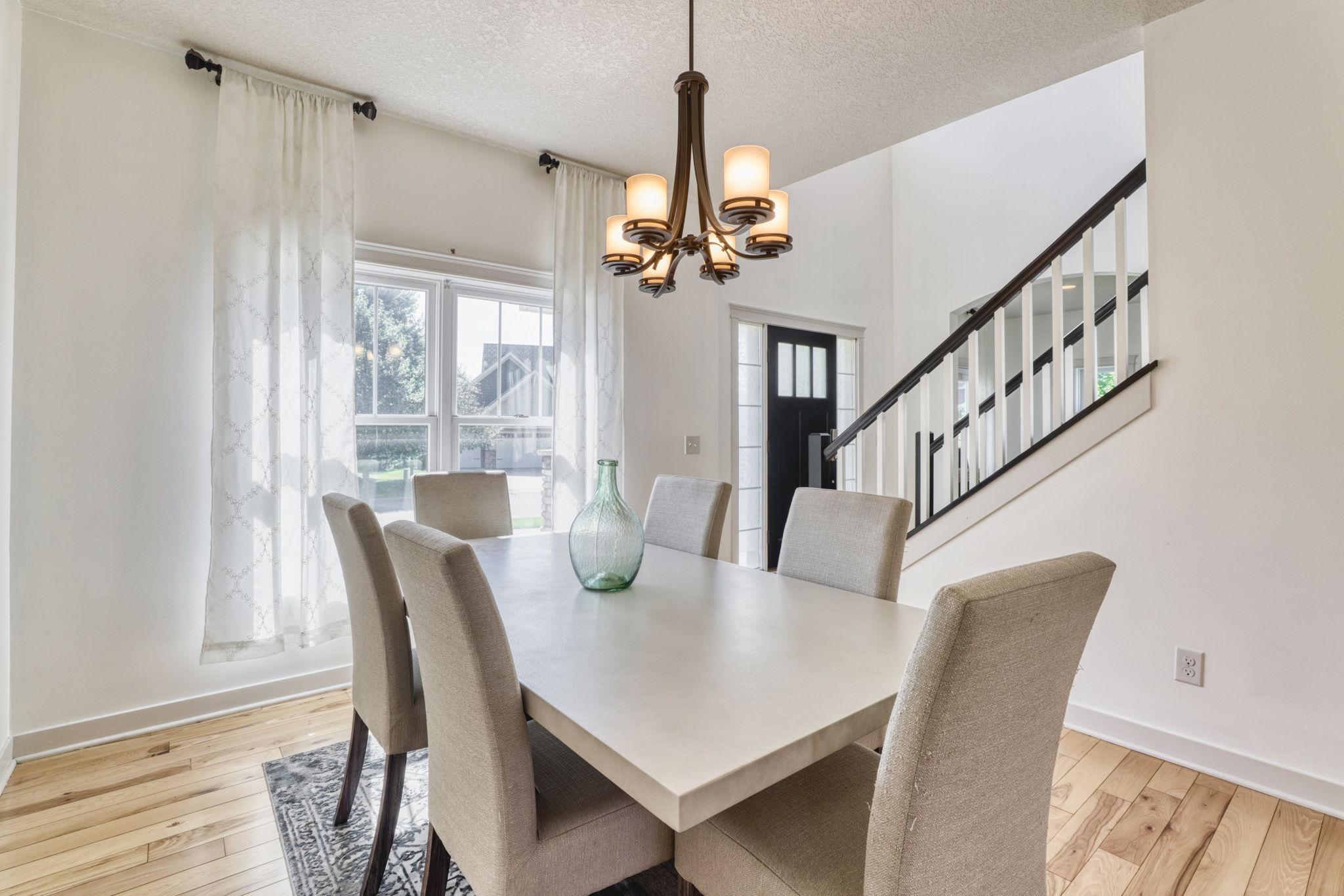 1730 Deephaven Drive, Saint Paul, Minnesota image 6