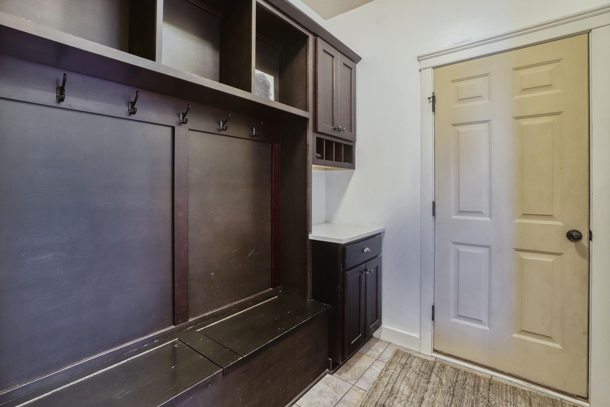 1730 Deephaven Drive, Saint Paul, Minnesota image 18