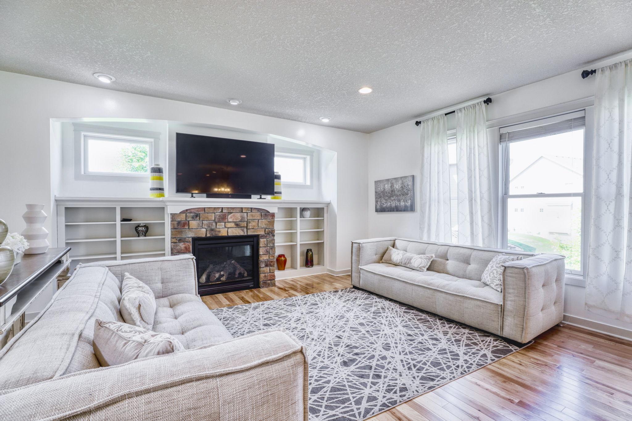 1730 Deephaven Drive, Saint Paul, Minnesota image 10