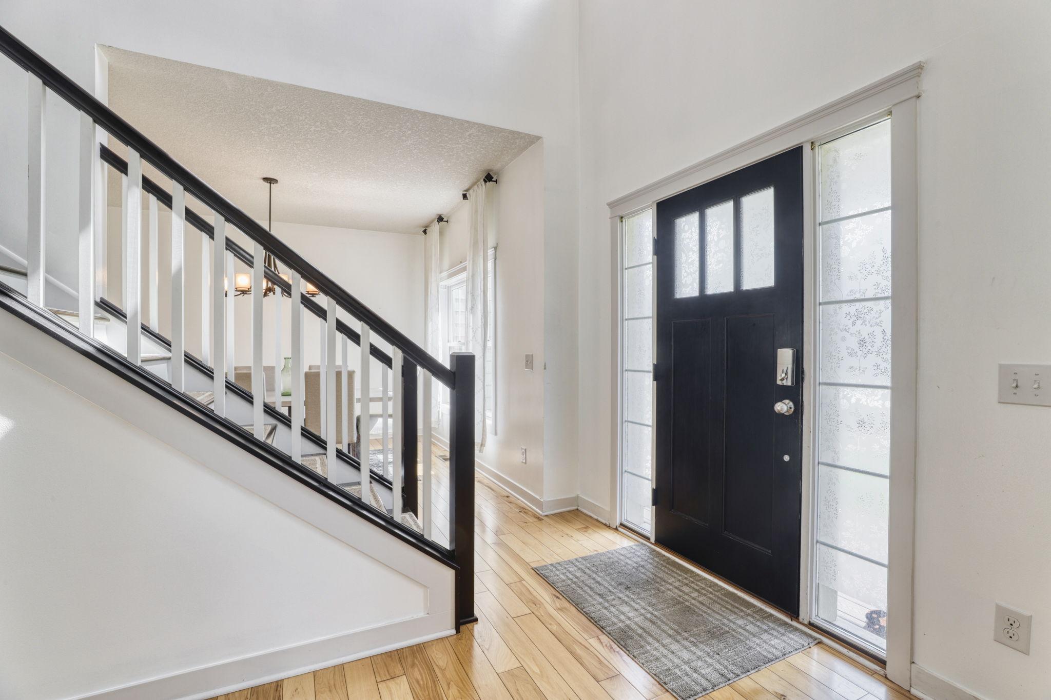 1730 Deephaven Drive, Saint Paul, Minnesota image 5