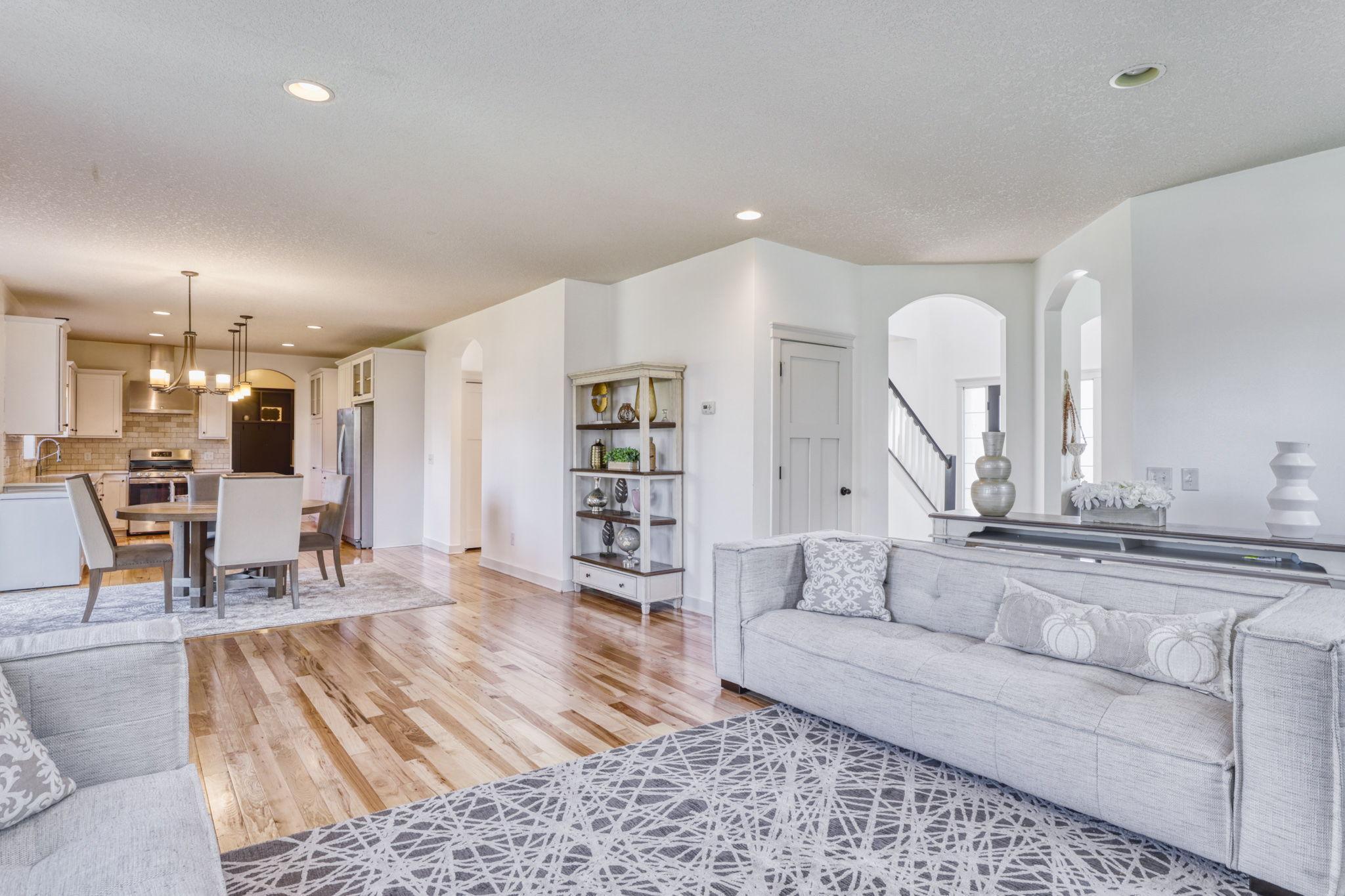 1730 Deephaven Drive, Saint Paul, Minnesota image 11
