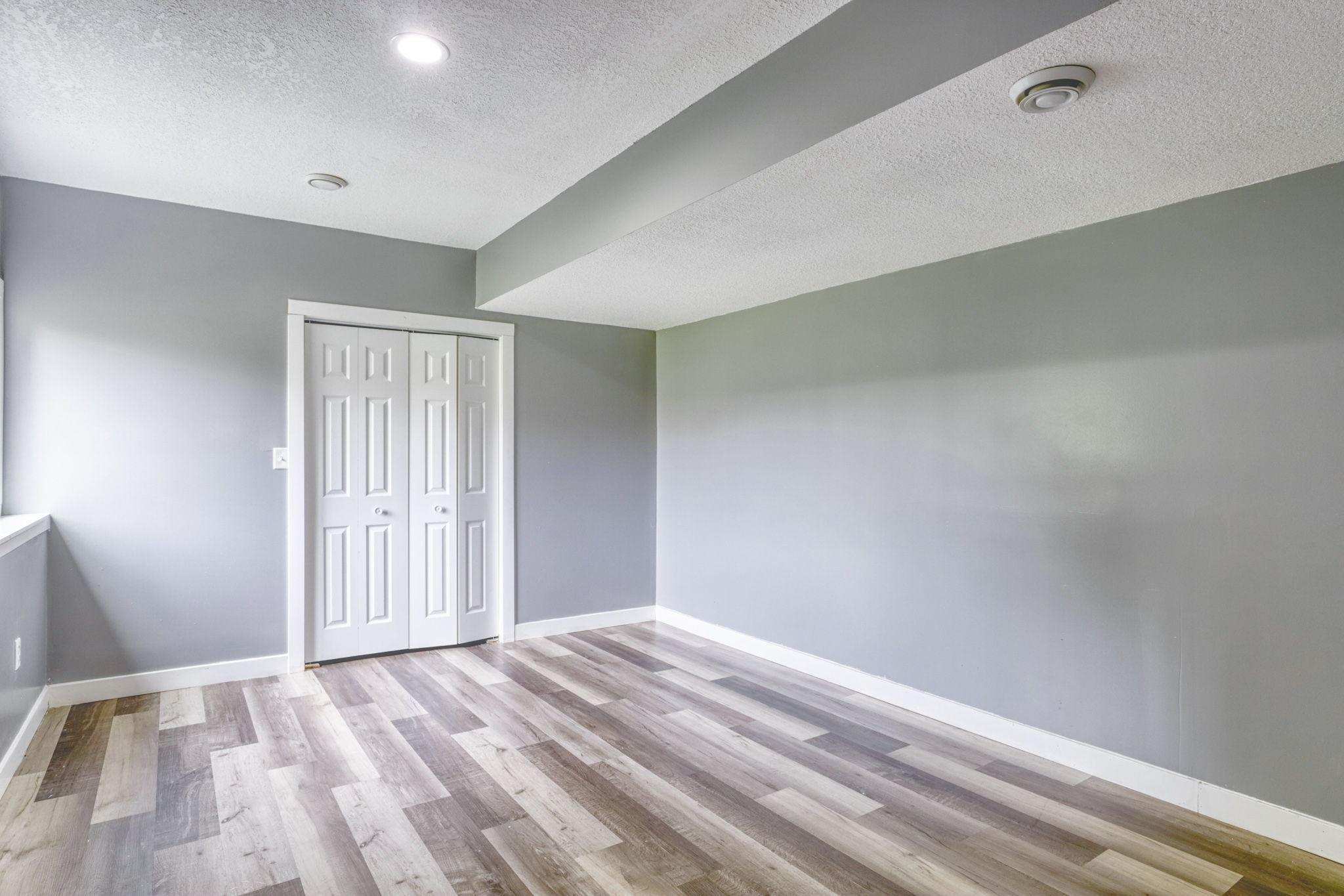 1730 Deephaven Drive, Saint Paul, Minnesota image 38
