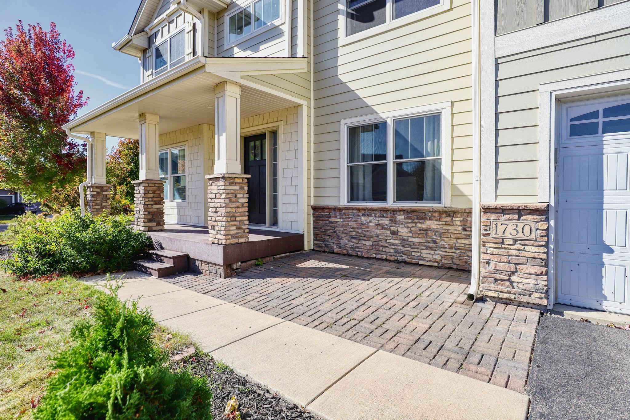 1730 Deephaven Drive, Saint Paul, Minnesota image 4
