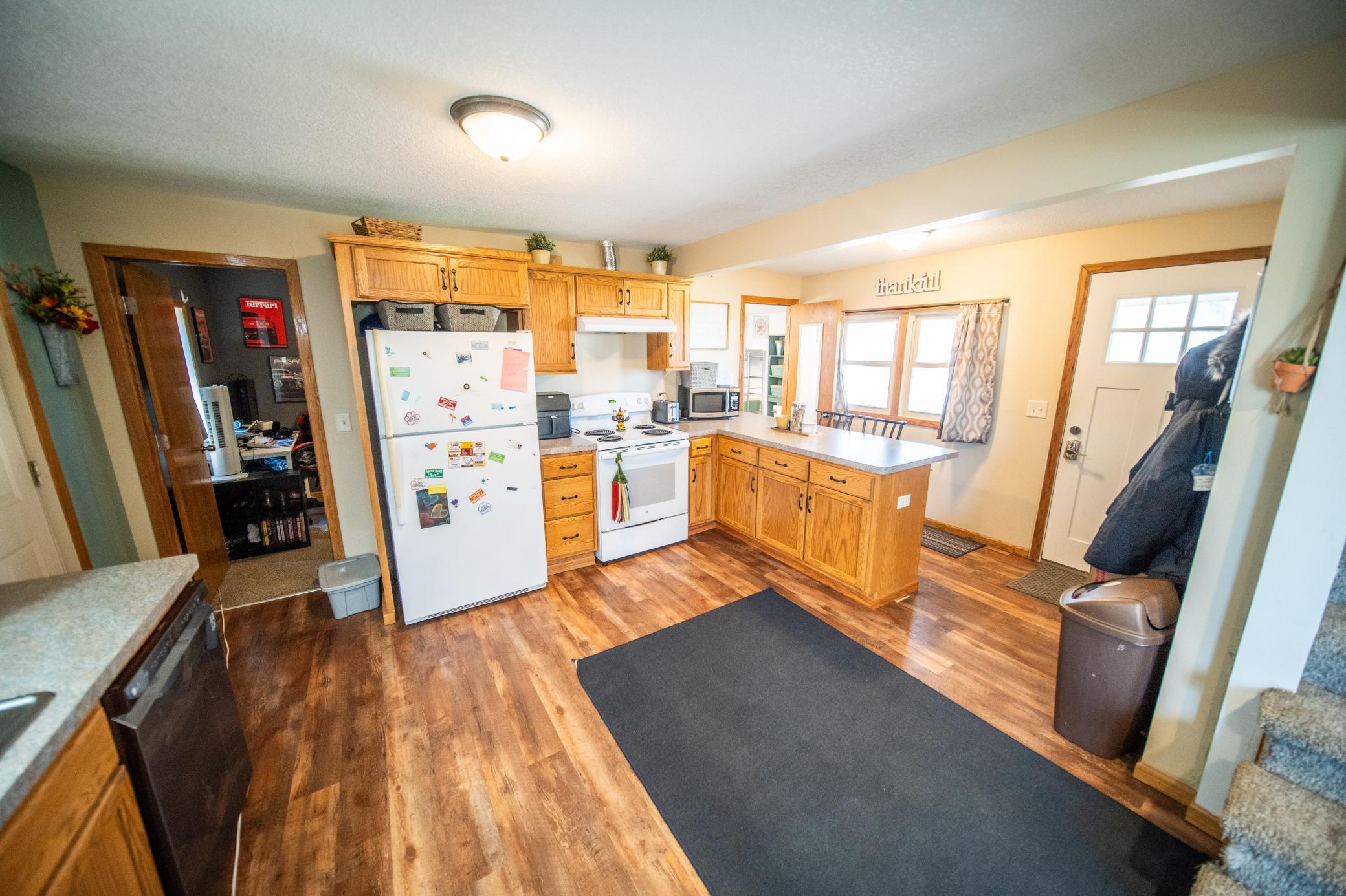 600 2nd Avenue, Pine Island, Minnesota image 9