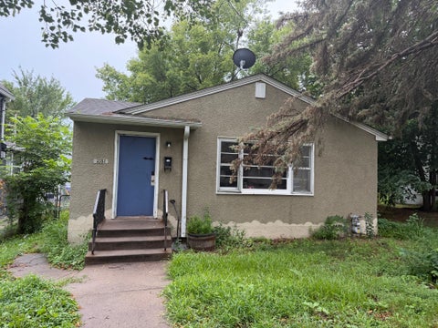 Homes For Sale - 988 Fremont Avenue<br/> Ramsey County, Saint Paul, MN 55106