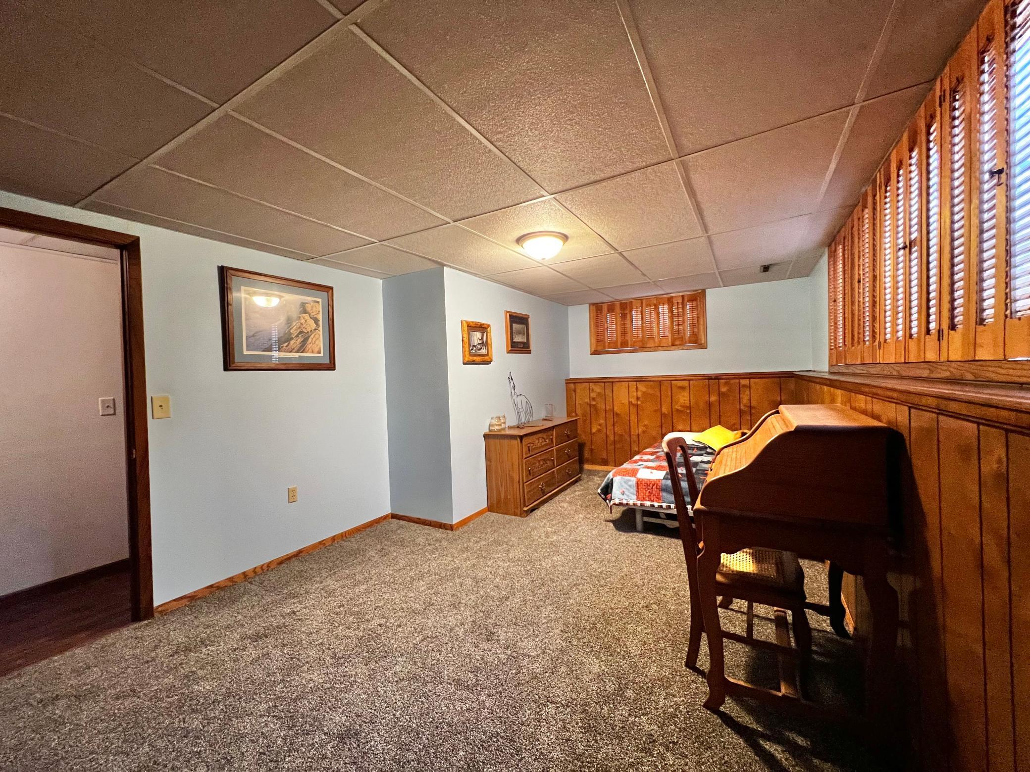 1321 N 4th Street, Montevideo, Minnesota image 38