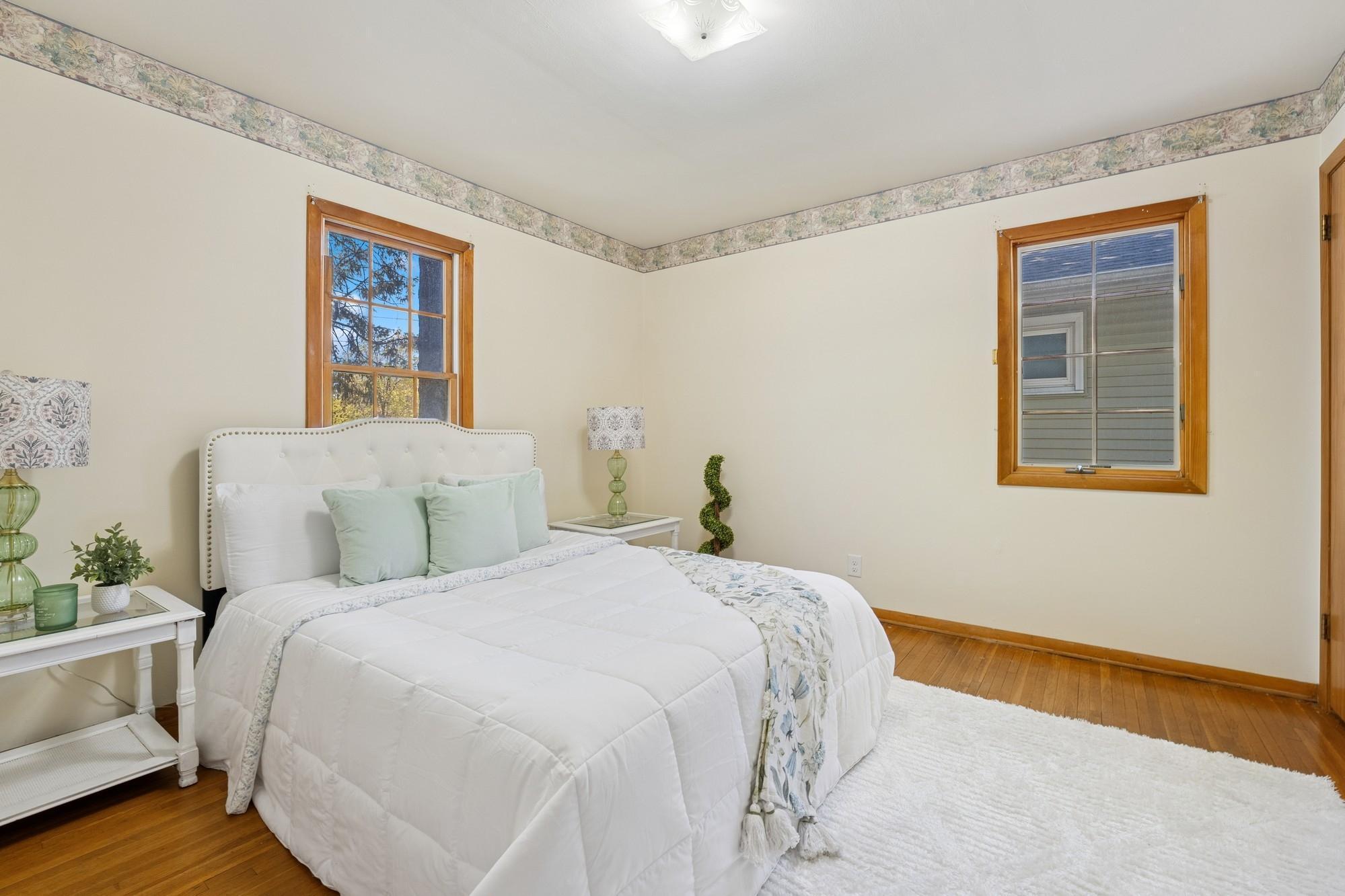 1645 Rose Place, Saint Paul, Minnesota image 11