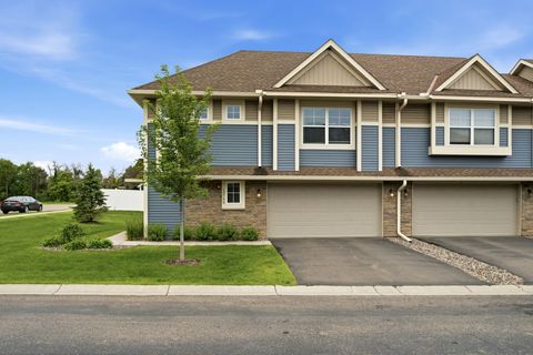 Townhouse For Sale - 13759 102nd Place<br/> Osseo, MN 55369