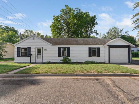 Homes For Sale - 924 6th Avenue<br/> Brainerd, MN 56401