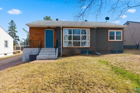 Homes For Sale - 5130 Juniata Street<br/> Duluth, MN 55804