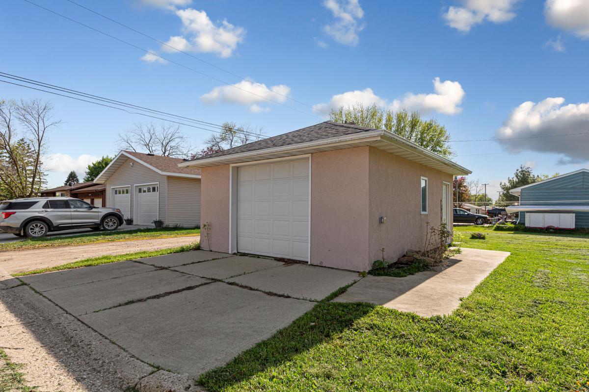205 2nd Street, Blooming Prairie, Minnesota image 37