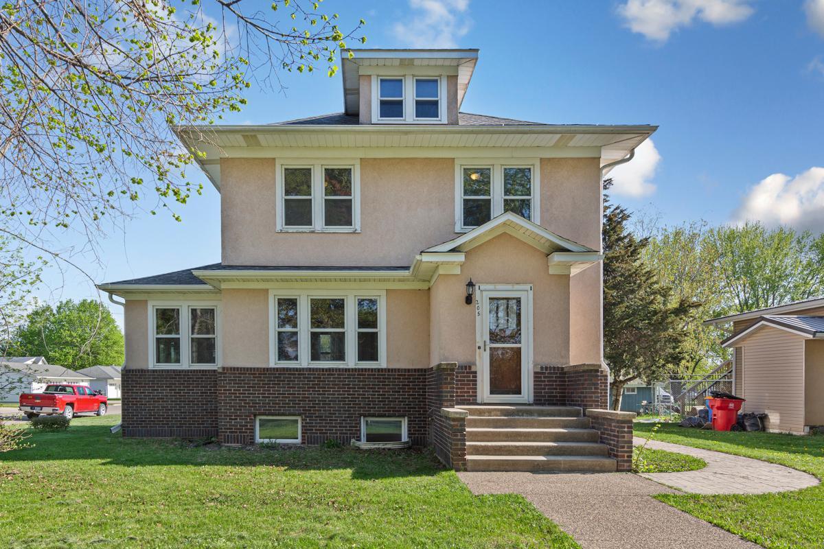 205 2nd Street, Blooming Prairie, Minnesota image 3