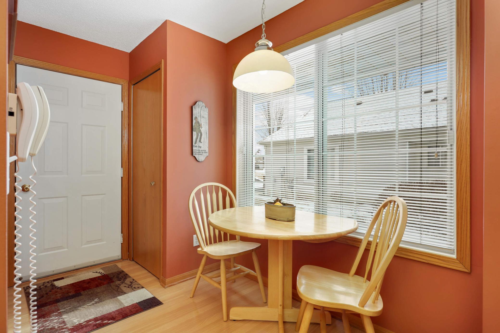8866 Peep Oday Trl, Eden Prairie, Minnesota image 8