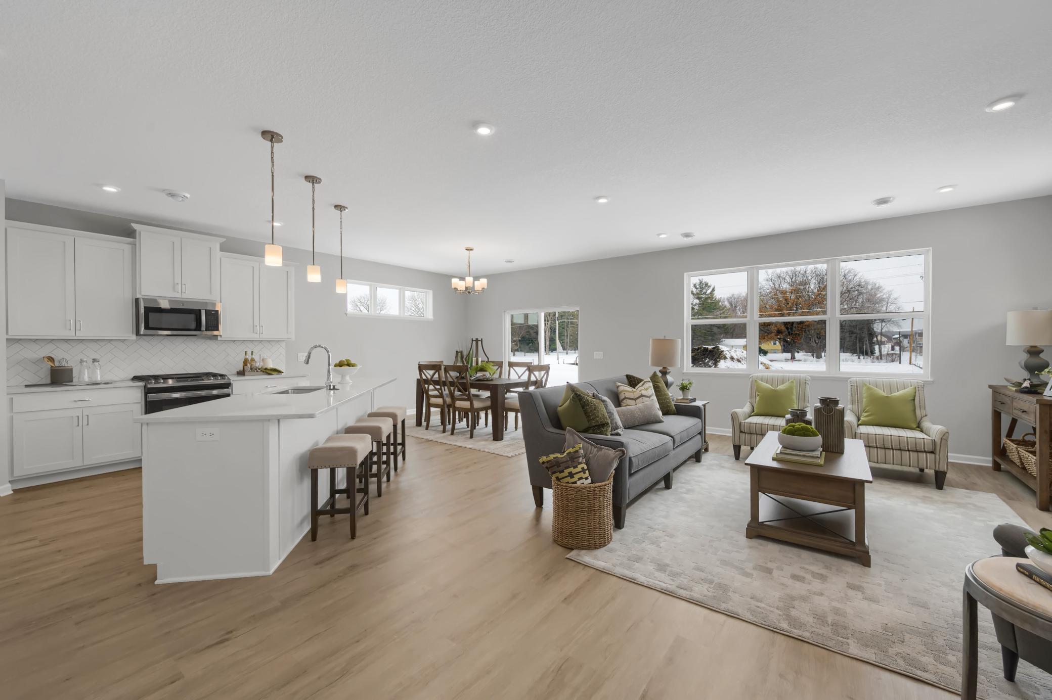 19365 Crocus Place, Farmington, Minnesota image 3