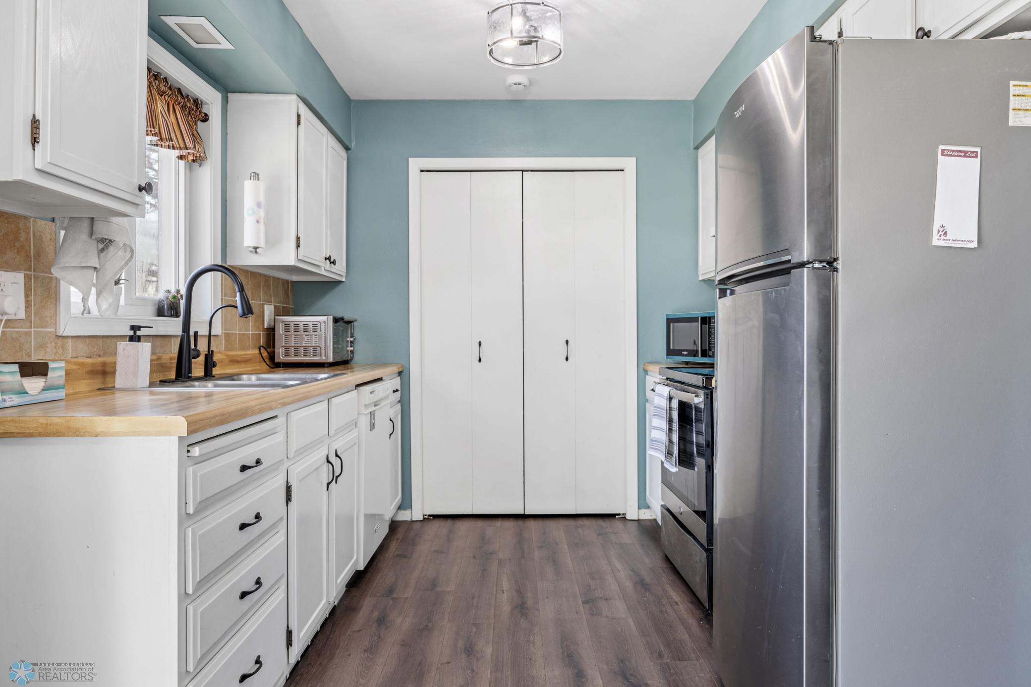 1802 28th Avenue, Fargo, North Dakota image 10