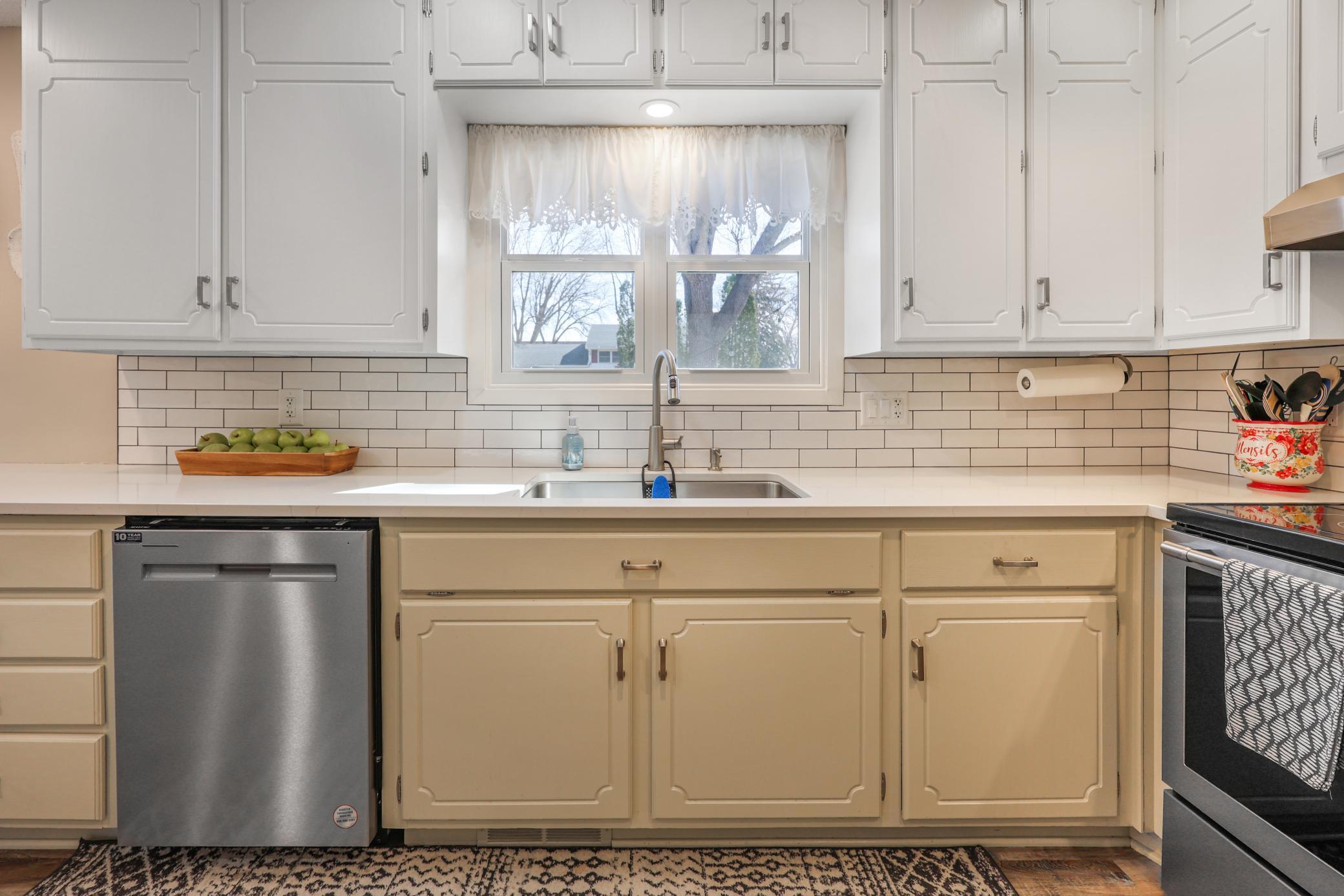 705 Southview Drive, Hutchinson, Minnesota image 12