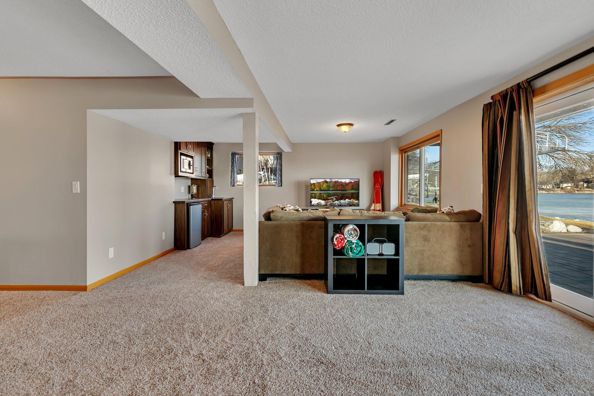 21008 654th Avenue, Litchfield, Minnesota image 15