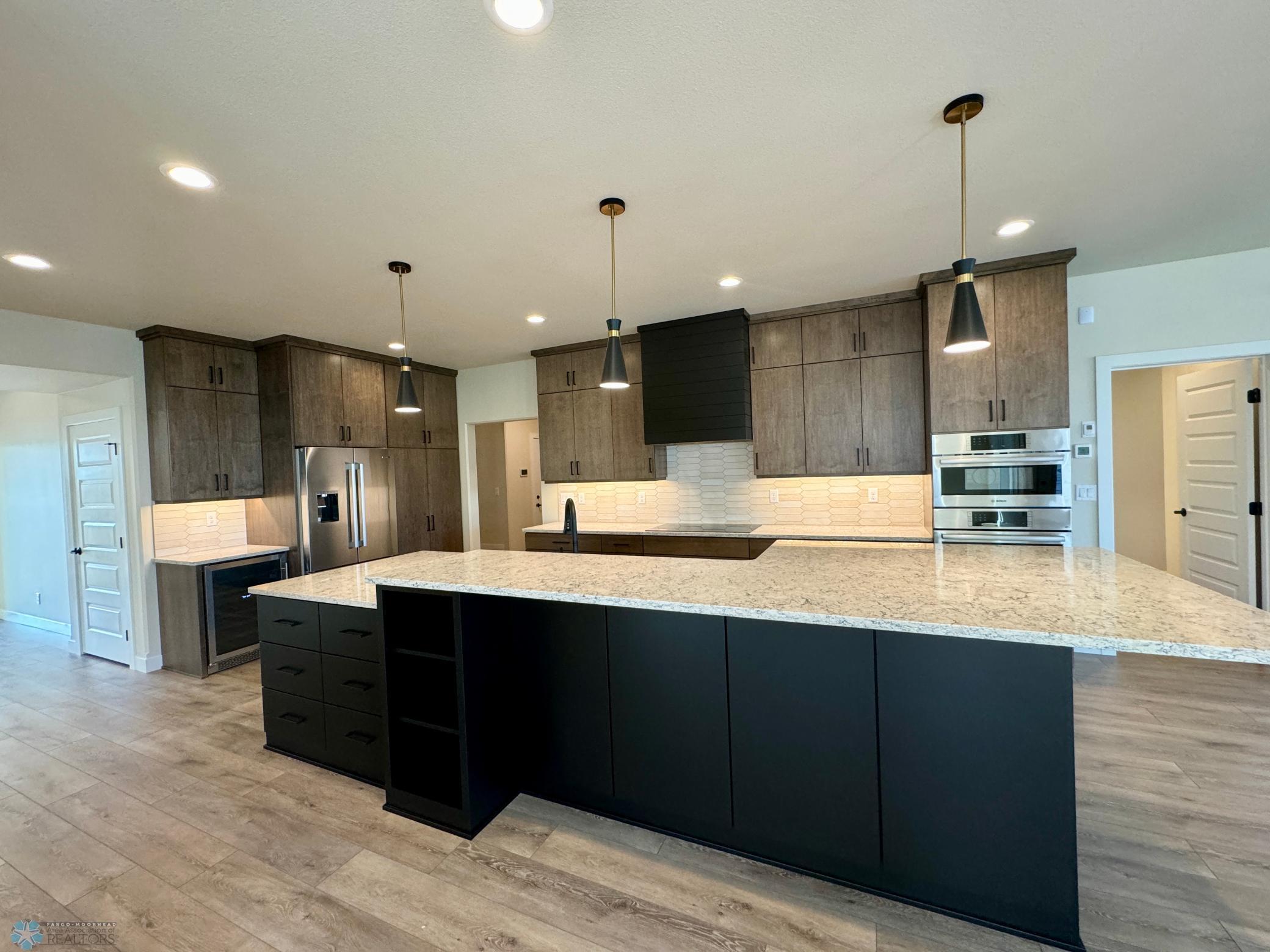 West Fargo, North Dakota 58078, United States, 3 Bedrooms Bedrooms, ,3 BathroomsBathrooms,Residential,Pending,49815