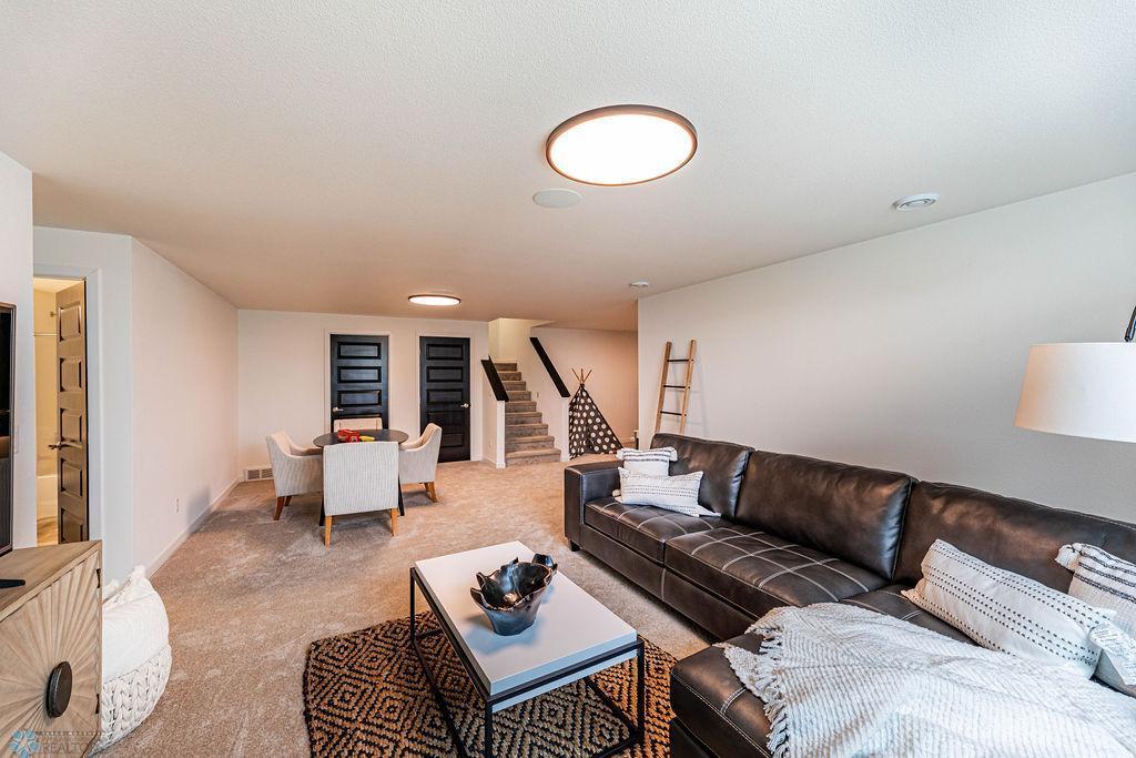 Horace, North Dakota 58047, United States, 4 Bedrooms Bedrooms, ,3 BathroomsBathrooms,Residential,Active,198275