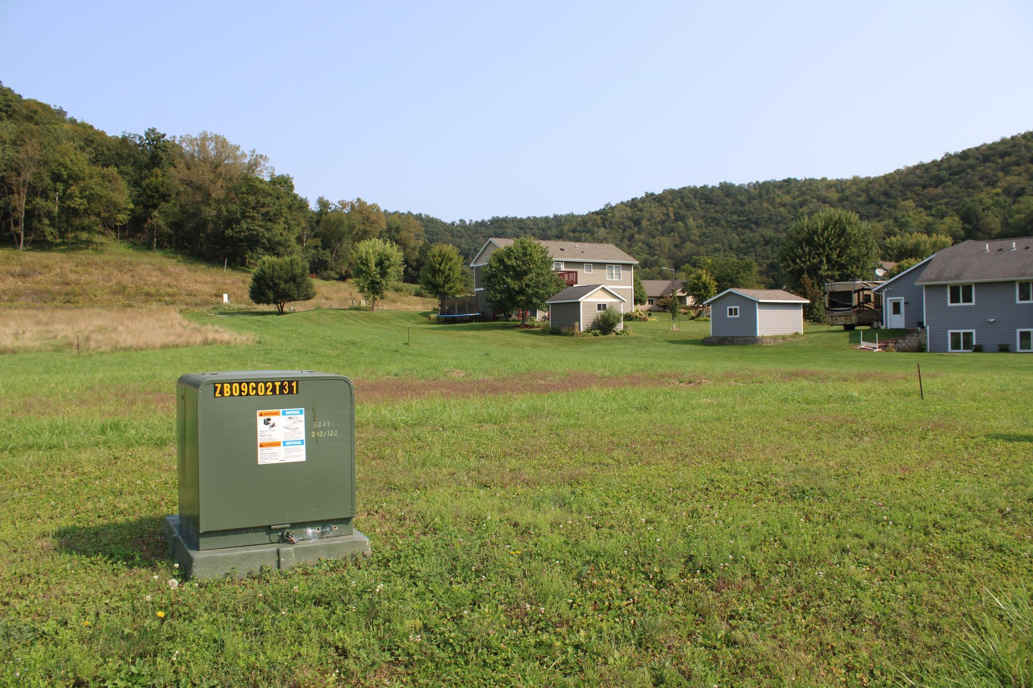 210 Pheasant Run, Rollingstone, Minnesota image 14