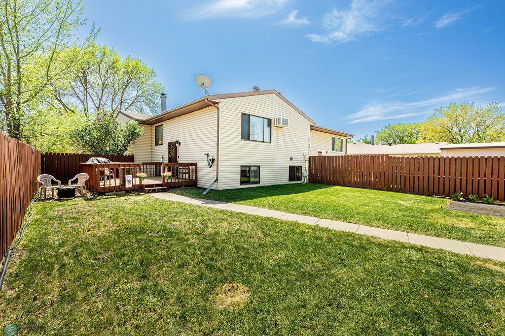 2199 2nd Avenue, West Fargo, North Dakota image 2