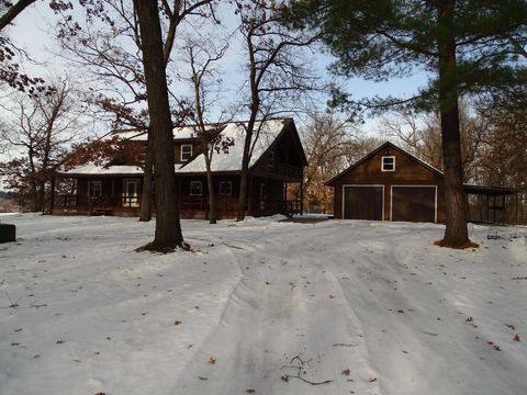 Homes For Sale - E8403 State Road 85<br/> Mondovi, WI 54755