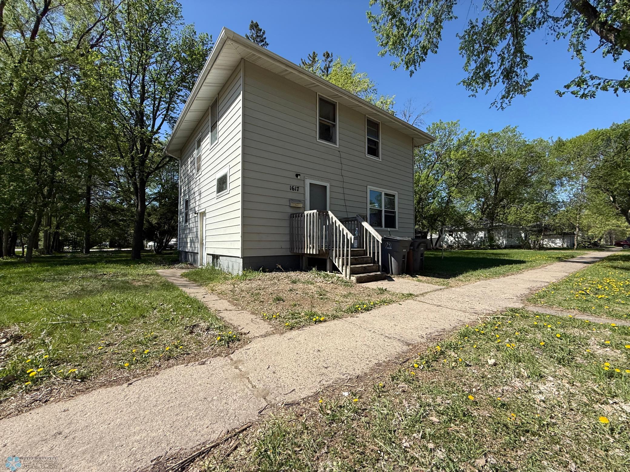 1617 3rd Avenue, Moorhead, Minnesota image 1