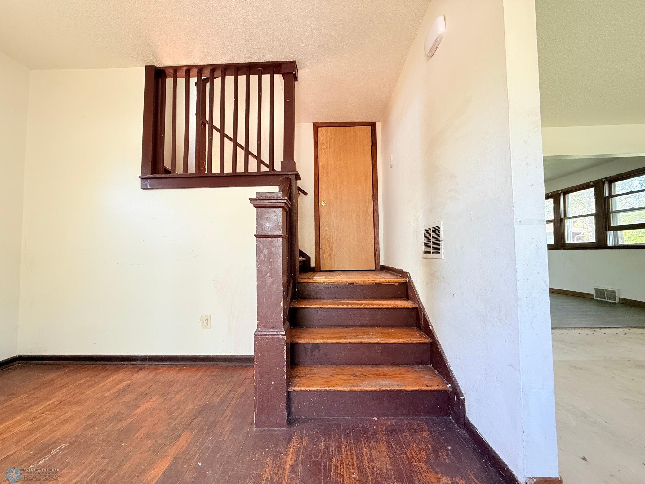 1617 3rd Avenue, Moorhead, Minnesota image 4