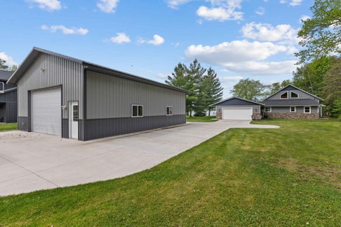 Homes For Sale - 1000 Malone Park Road<br/> Isle, MN 56342