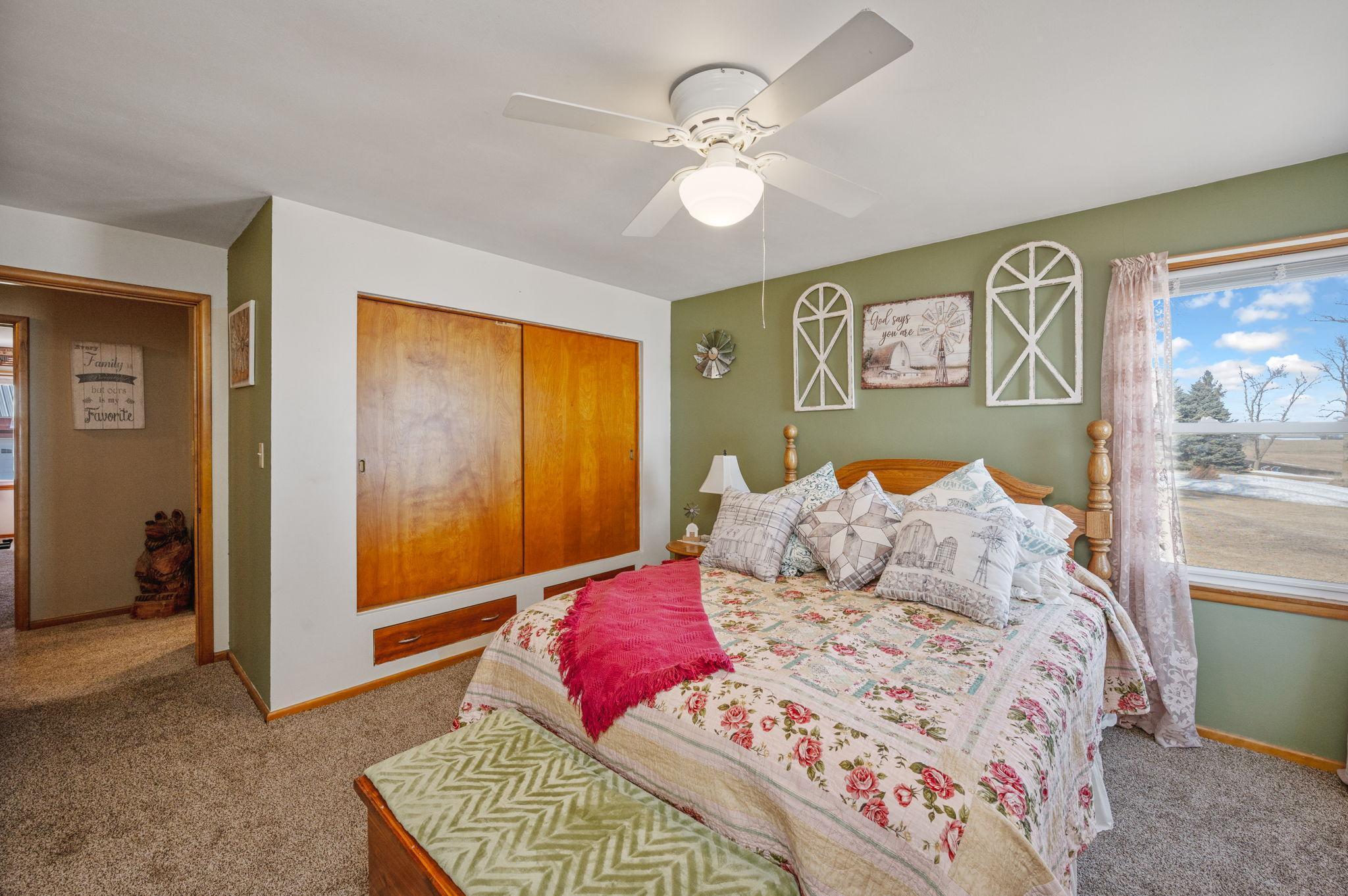 570 190th Avenue, Fairmont, Minnesota image 30