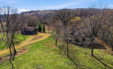 Homes For Sale - 4665 W Branch Road<br/> Mound, MN 55364