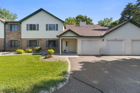 Condo For Sale - 975 Heritage Court<br/> Saint Paul, MN 55127