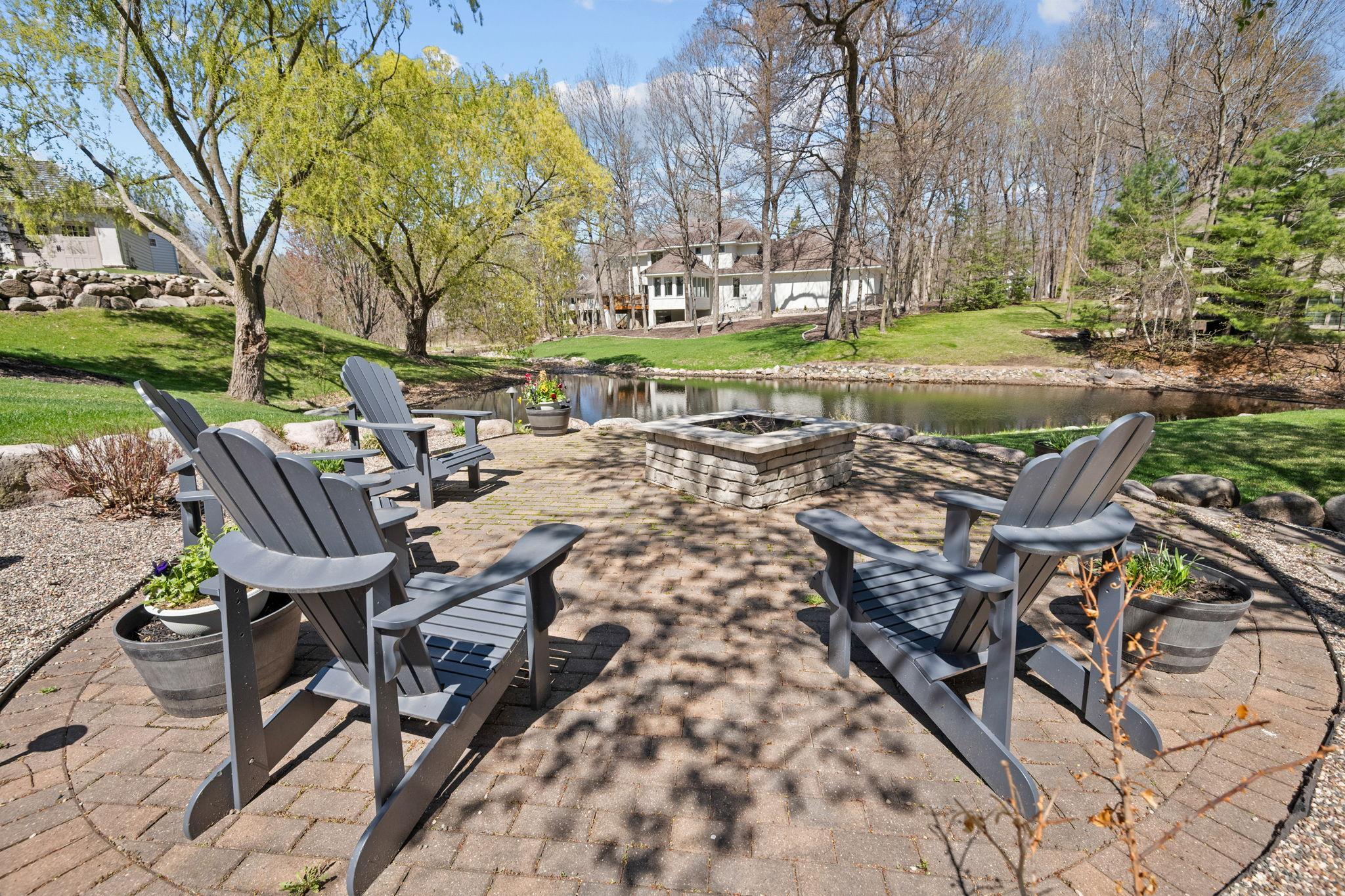 8766 Sherwood Bluff, Eden Prairie, Minnesota image 12