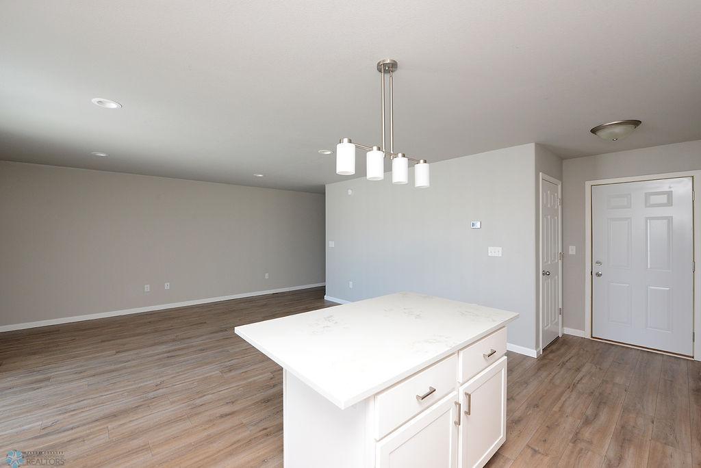 1062 Highland Lane, West Fargo, North Dakota image 3