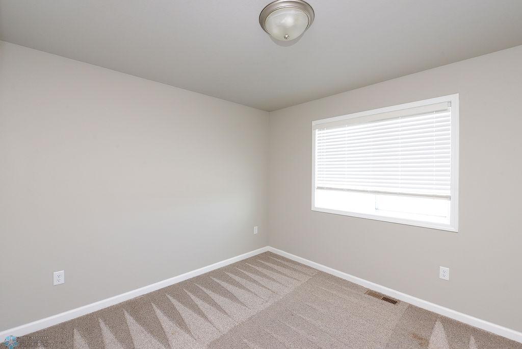 1062 Highland Lane, West Fargo, North Dakota image 20