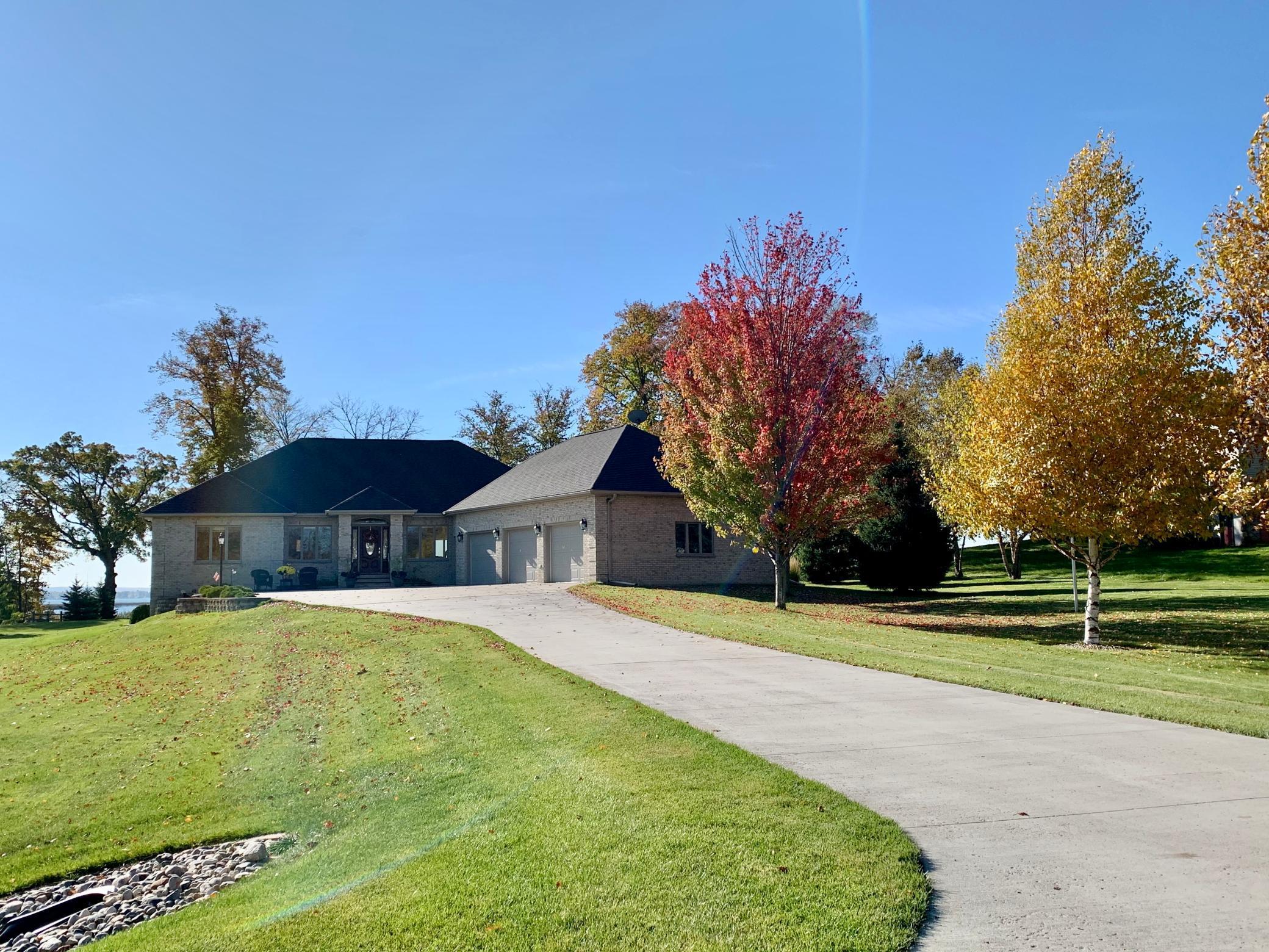 25860 Crystal Springs Drive, Pelican Rapids, Minnesota image 4
