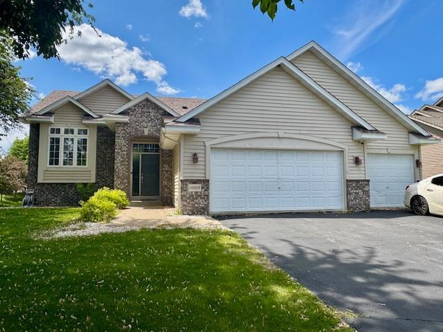 10019 Oakwood Court, Brooklyn Park, Minnesota image 1