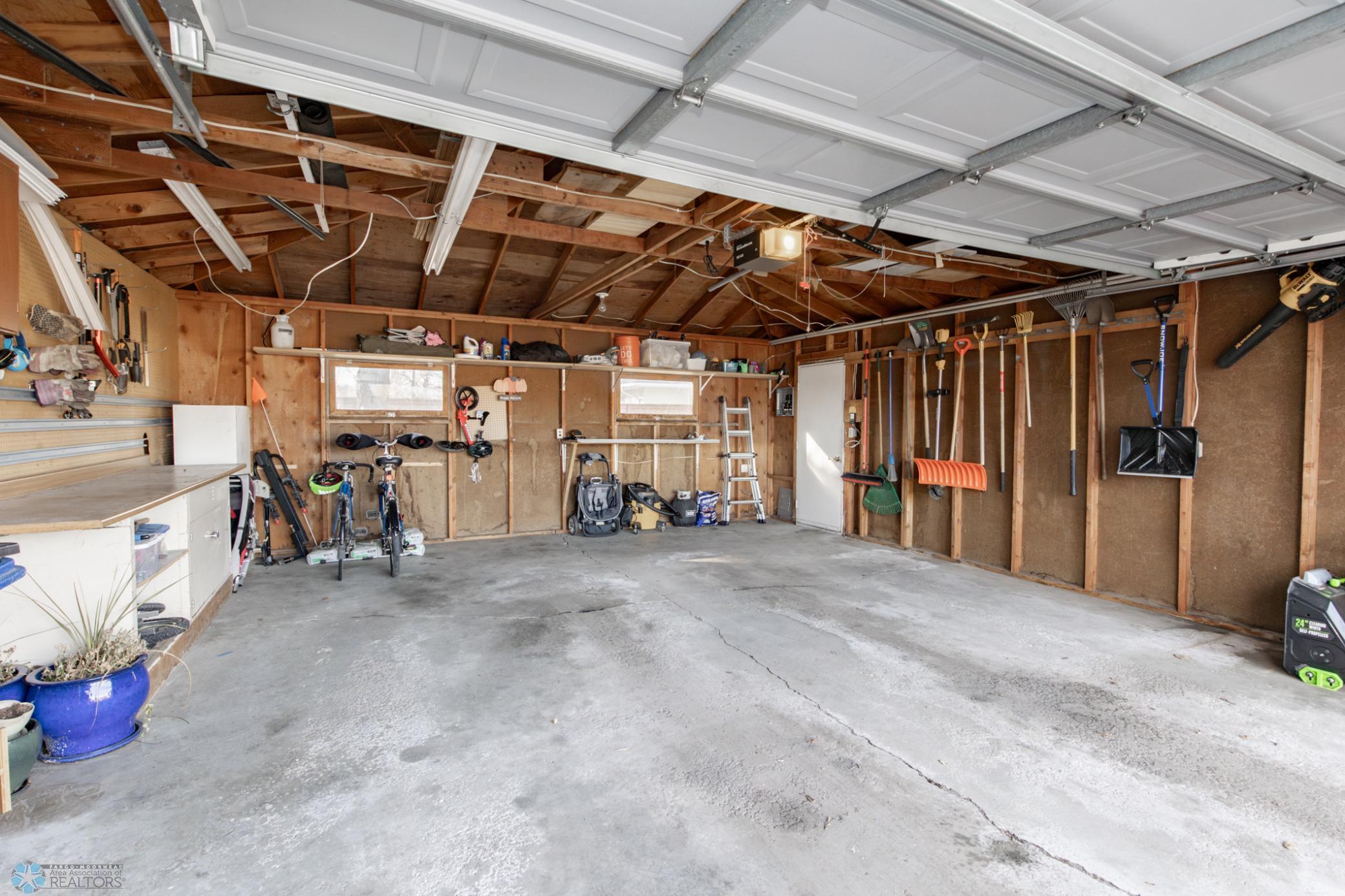 1204 15th Street, Moorhead, Minnesota image 47